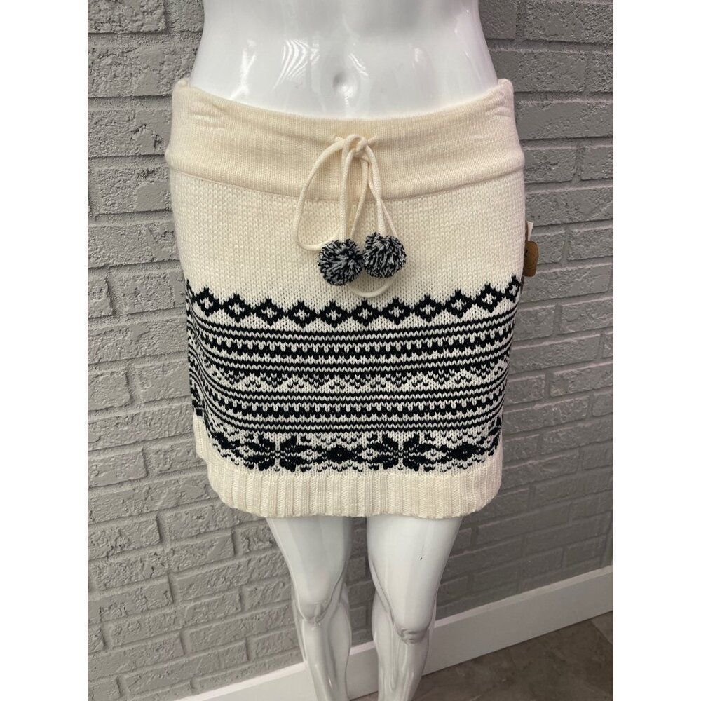 Grane Women Cream & Black Knit Mini Skirt Size M NWT